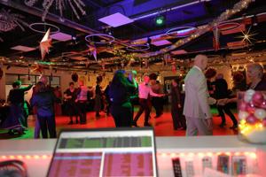 2e Kerstbal (071)